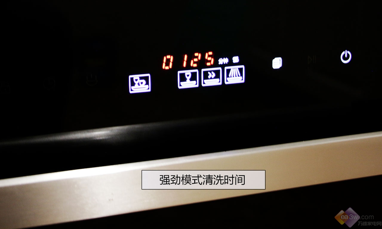 701评测 去油竟然如此轻松！新葡京娱乐城老板强力洗洗碗机W(图16)